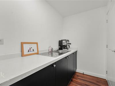 Picture 48